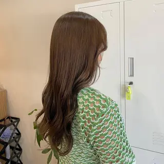 カラー MIDORI🎀 透明感/ベージュのヘアスタイル