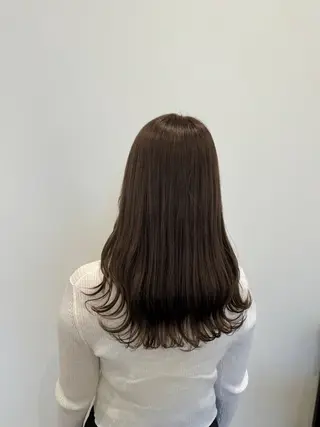 ロング カラー 堀越 美羽のヘアスタイル