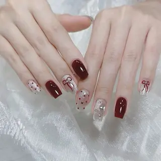 ネイル AKIKO ネイルサロンのネイルデザイン