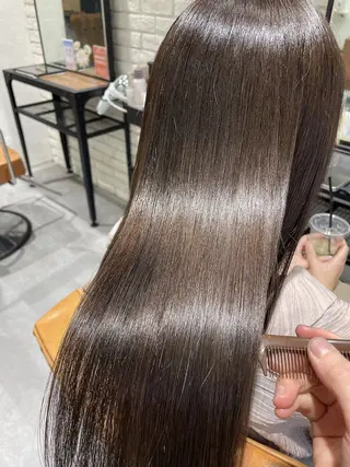 ロング カラー 髪質改善アンジュール ひかりのヘアスタイル