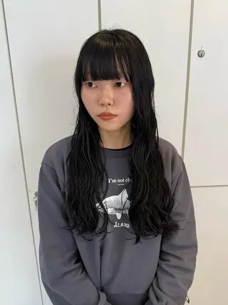 ロング パーマ neneka レイヤー／パーマのヘアスタイル