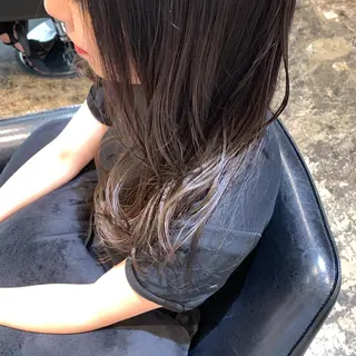 セミロング カラー UMEDA FIGAROのヘアスタイル