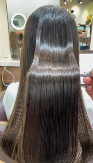 ロング カラー 野上 晃生のヘアスタイル