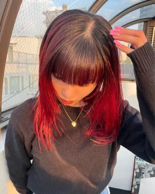 カラー ファッションに 溶け込むstyleのヘアスタイル
