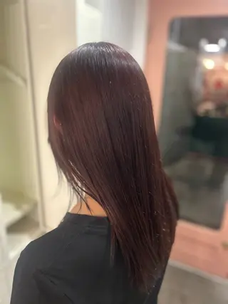 ロング カラー ULUA ひまりのヘアスタイル