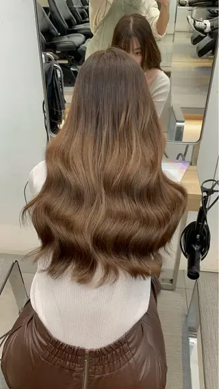 ロング カラー ✨髪質改善✨美髪 矯正🫧小泉のヘアスタイル