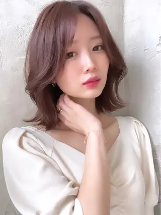 ミディアム カラー パーマ ヘアアレンジ 骨格別小顔カット/ 顔周りカット/金井のヘアスタイル