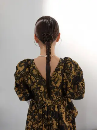 ロング カラー ヘアアレンジ mina 🌷のヘアスタイル