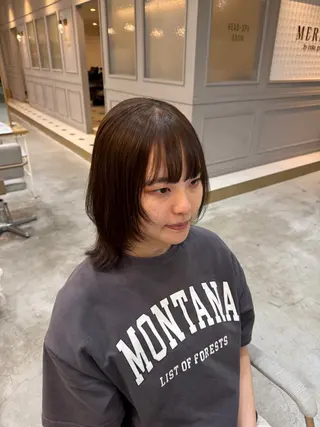 ミディアム カラー 上田 莉那のヘアスタイル