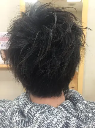 ショート パーマ 香川 裕基のヘアスタイル