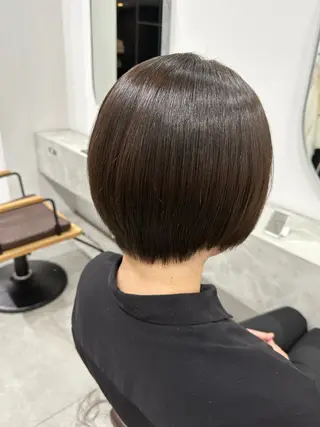 ショート シガ ミクトのヘアスタイル