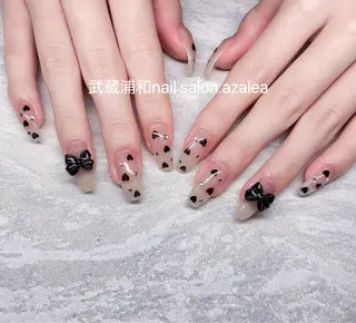 ネイル R inのネイルデザイン