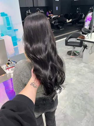 ロング カラー トレンドレイヤー No.1/KOHEIのヘアスタイル