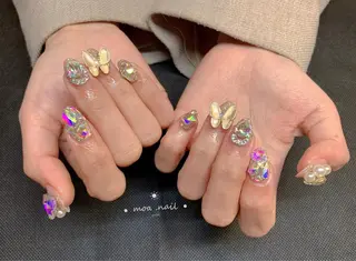 ネイル MoaNail🫶 Yoshiのネイルデザイン