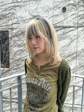 ミディアム カラー ケアブリーチ特化✨/ 艶カラー/エクステのヘアスタイル