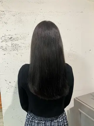 ロング カラー 透明感カラー🎀／ 寒色カラー／マツエクのヘアスタイル