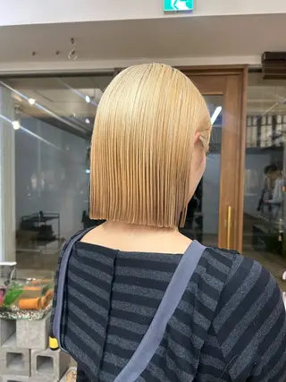 ショート 大阪デザインカラー/ カットモデル募集のヘアスタイル
