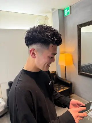 パーマ メンズ 鶴井 地のヘアスタイル