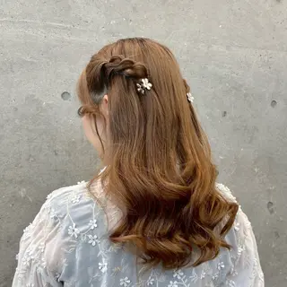 セミロング ヘアアレンジ 透明感カラー/赤み消 しカラー/もものヘアスタイル