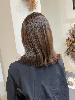 ミディアム カラー 🫧Ai/ ロロネー森ノ宮💖のヘアスタイル