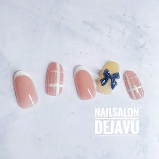 ネイル Nail salon Dejavu 🌿のネイルデザイン