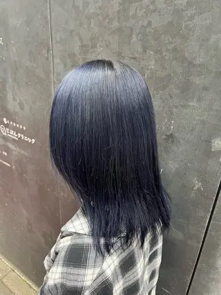 ロング カラー 暗髪🩶ラベンダー/ ブルー/ユウナ🤍のヘアスタイル