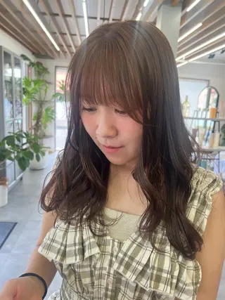 セミロング カラー 村田 萌のヘアスタイル