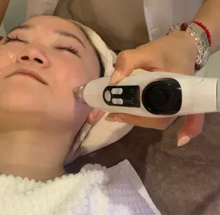 愛維美水光美肌専門店所属・愛維美水光美肌専門店 メンズレディースokのエステ・リラクイメージ