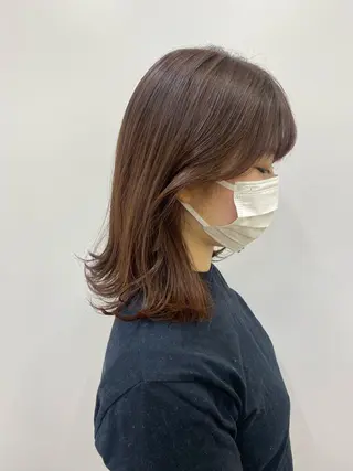 ミディアム stylist トモヤのヘアスタイル