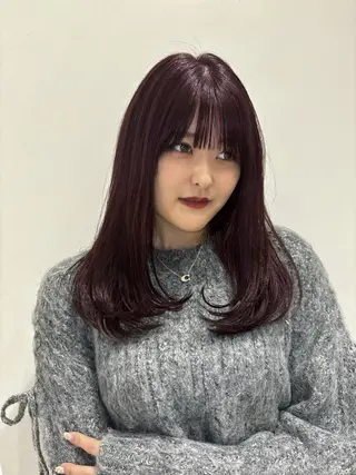 セミロング カラー ヘアアレンジ 耳つぼ屋さん ‎🤍りりのヘアスタイル