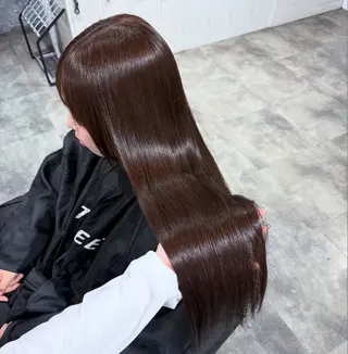 カラー 透明感ベージュ🤎 ナチュラルレイヤーのヘアスタイル