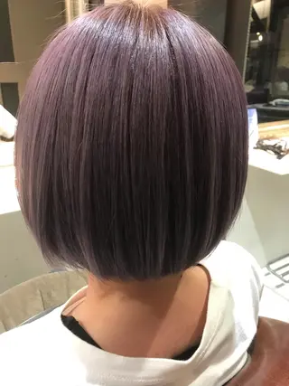 ショート カラー Avery SHINのヘアスタイル