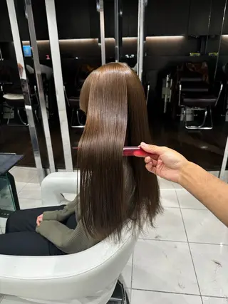 セミロング カラー Eir-Luxe所属・縮毛/髪質改善 上野颯太のヘアスタイル