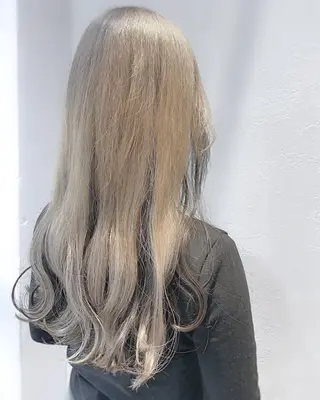 ロング hair make powder 薮本のヘアスタイル