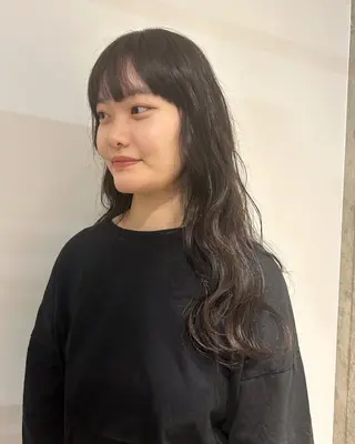 ロング カラー 暖色カラー 奥村陽花のヘアスタイル