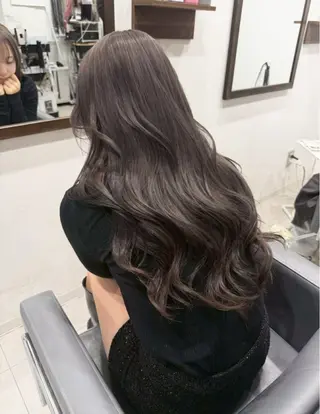 ロング 孫崎 彩雲のヘアスタイル