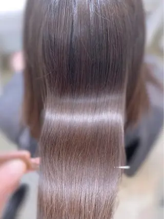 ミディアム WHALE hair × beautyのヘアスタイル