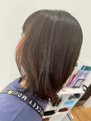 ミディアム カラー 平井 麗奈のヘアスタイル