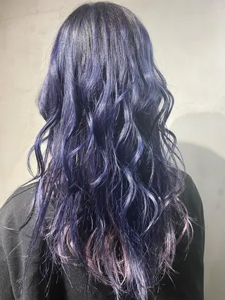 ロング 寄主 洸雅のヘアスタイル