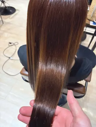 ロング 山本 忠臣のヘアスタイル