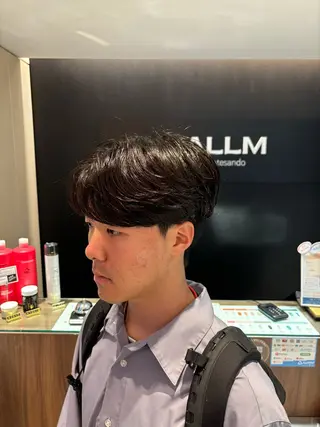 ショート パーマ メンズ カルマパーマ韓国ヘア shiryuのヘアスタイル