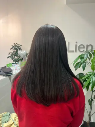 セミロング miha HARVEYのヘアスタイル