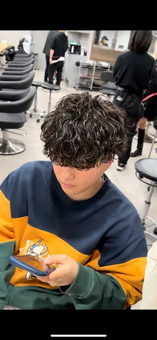 パーマ メンズ 🔥メンズカット＋ パーマの達人🔥のヘアスタイル