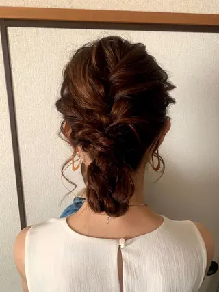 ヘアアレンジ make room Blissのヘアスタイル