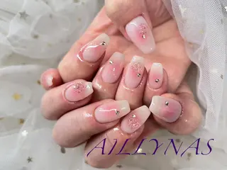 ネイル 鈴木 アキのネイルデザイン