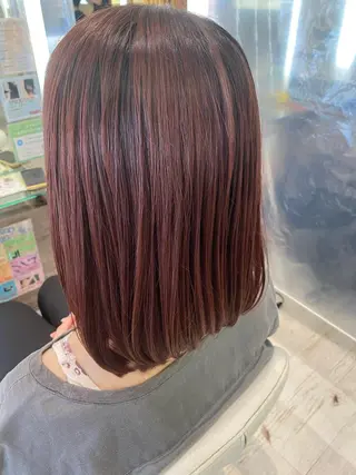 ミディアム カラー 小顔レイヤー/ ベージュ🤍Rieのヘアスタイル