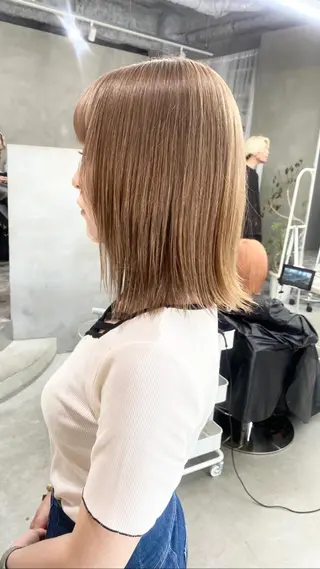 セミロング カラー 前橋 姫奈のヘアスタイル