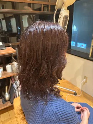 ミディアム カラー おもだか　がく /横須賀中央のヘアスタイル