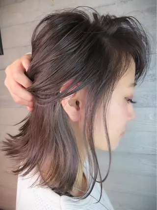 ミディアム カラー 白髪ぼかし×デザイン 🕊️🫧ホウジョウのヘアスタイル