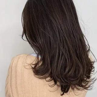 セミロング カラー 🌟高田 聖菜🌟のヘアスタイル
